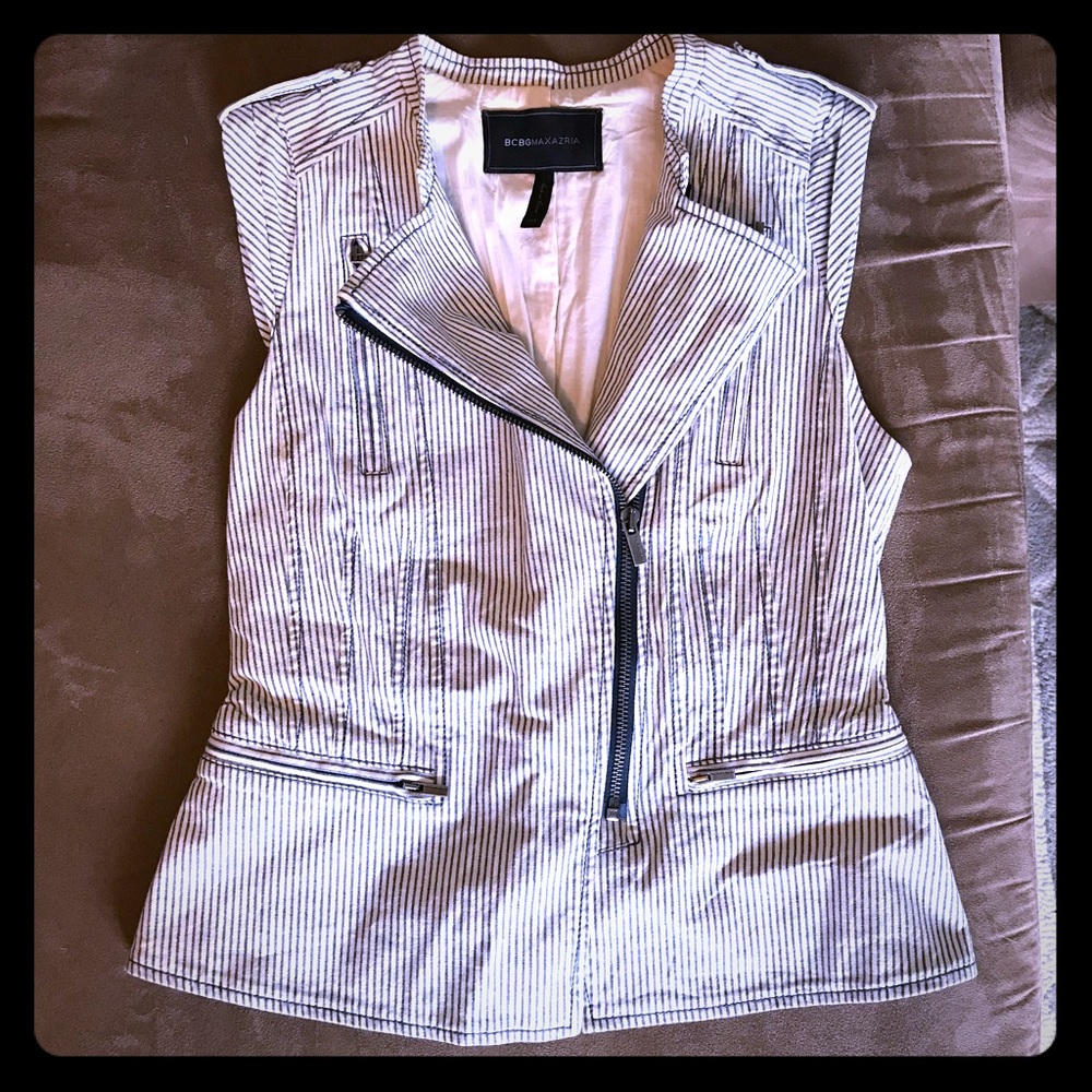 Summer Sale! 🎉 Blue and cream pinstriped vest.